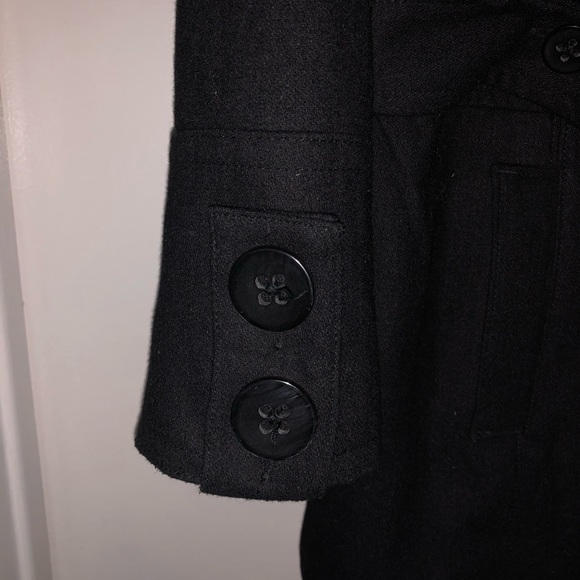 Sold - Picture 4 of 8